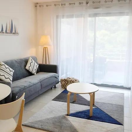Apartment T2, Parking, Balcon, & Plages By Palmazur